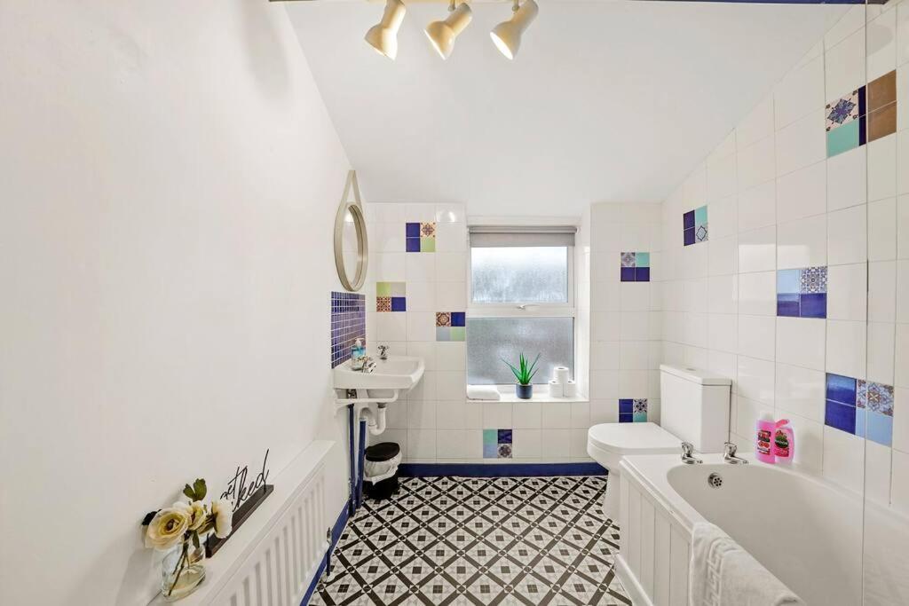 Aesthetic Cambridge Cottage Sleeps 5! Eksteriør bilde